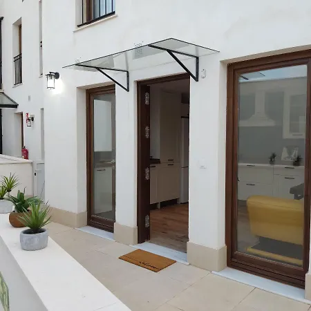 La Casita Verde, Con Parking Apartment